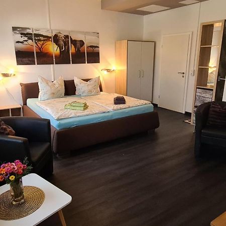 Ferienwohnungen PureFitness am Elberadweg in Tangermünde Zimmer foto